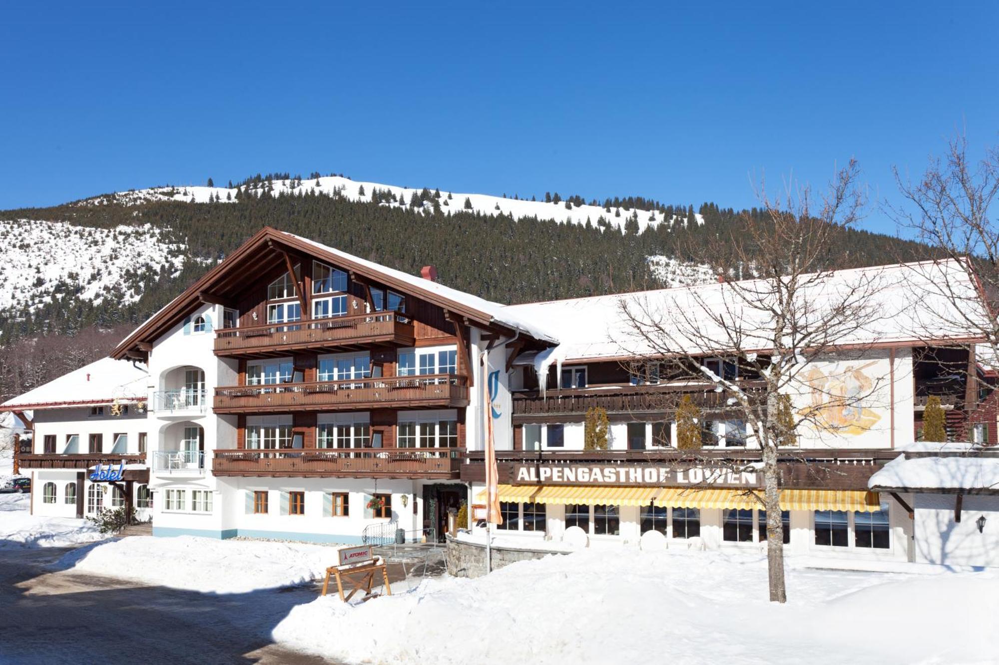 Hotel Alpengasthof Lowen Bad Hindelang Exterior photo